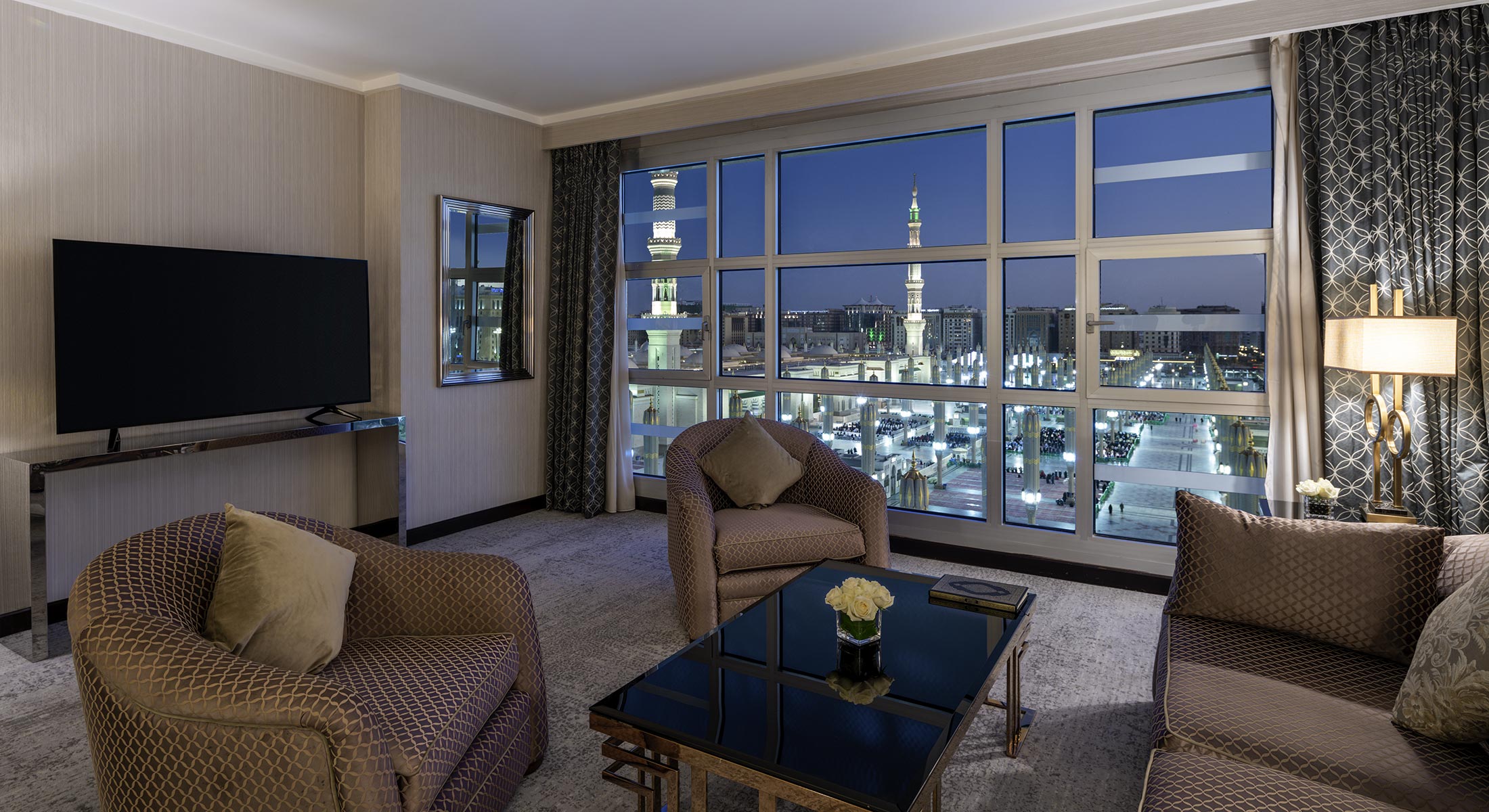 madina movenpick hotel